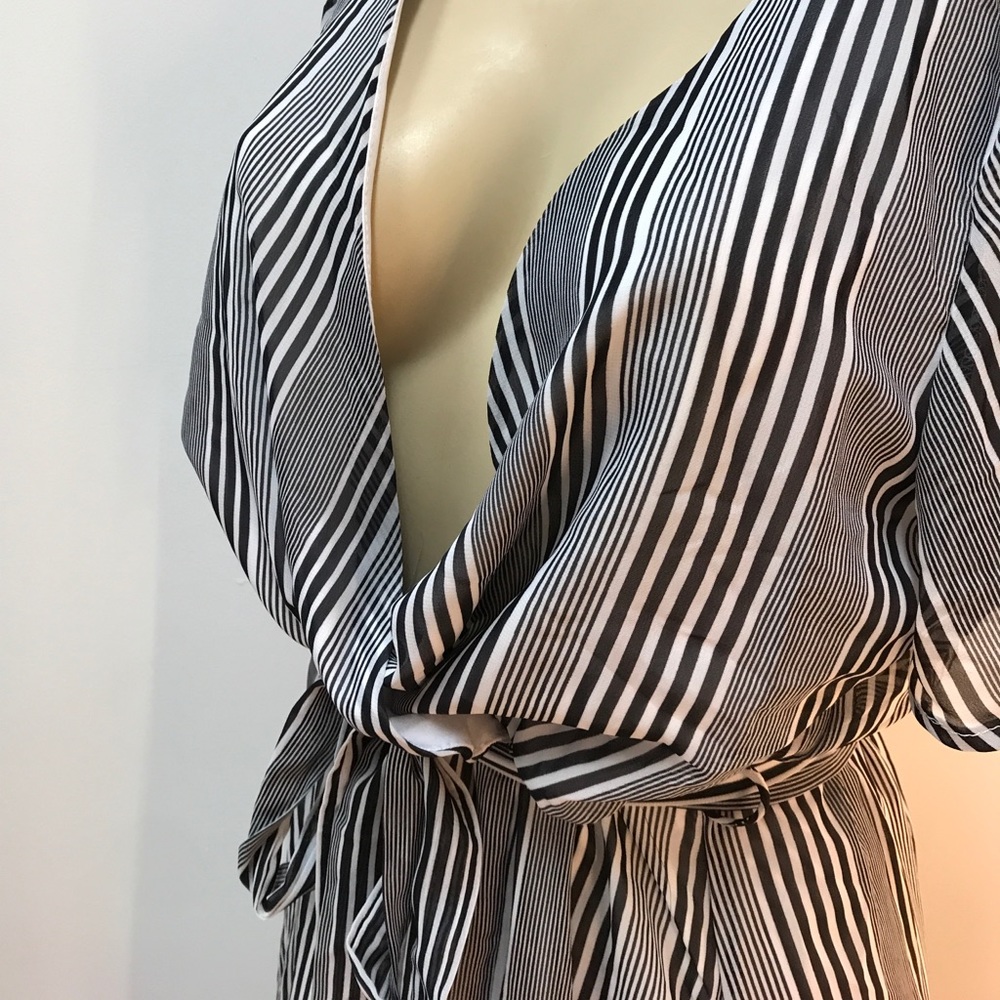 ‼️ Stripe Chiffon Maxi Waist Tie Belt Dress V Cut - Picture 5 of 8